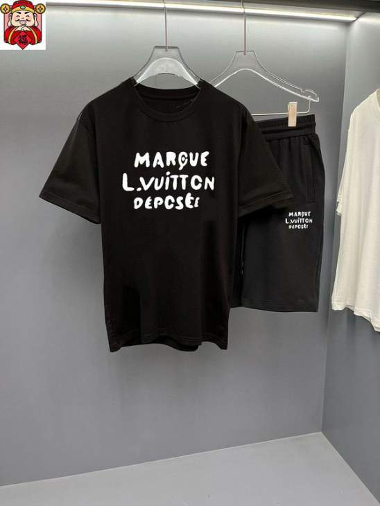 Picture of LV Shirt Pant Suits _SKULVM-5XLkdtr18323673